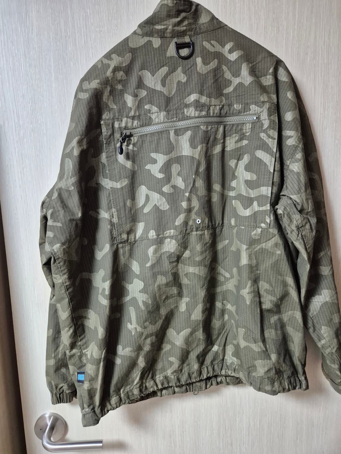 예스아이씨 올리브 카모 투웨이 피싱  카모플라쥬 자켓 상품이미지2