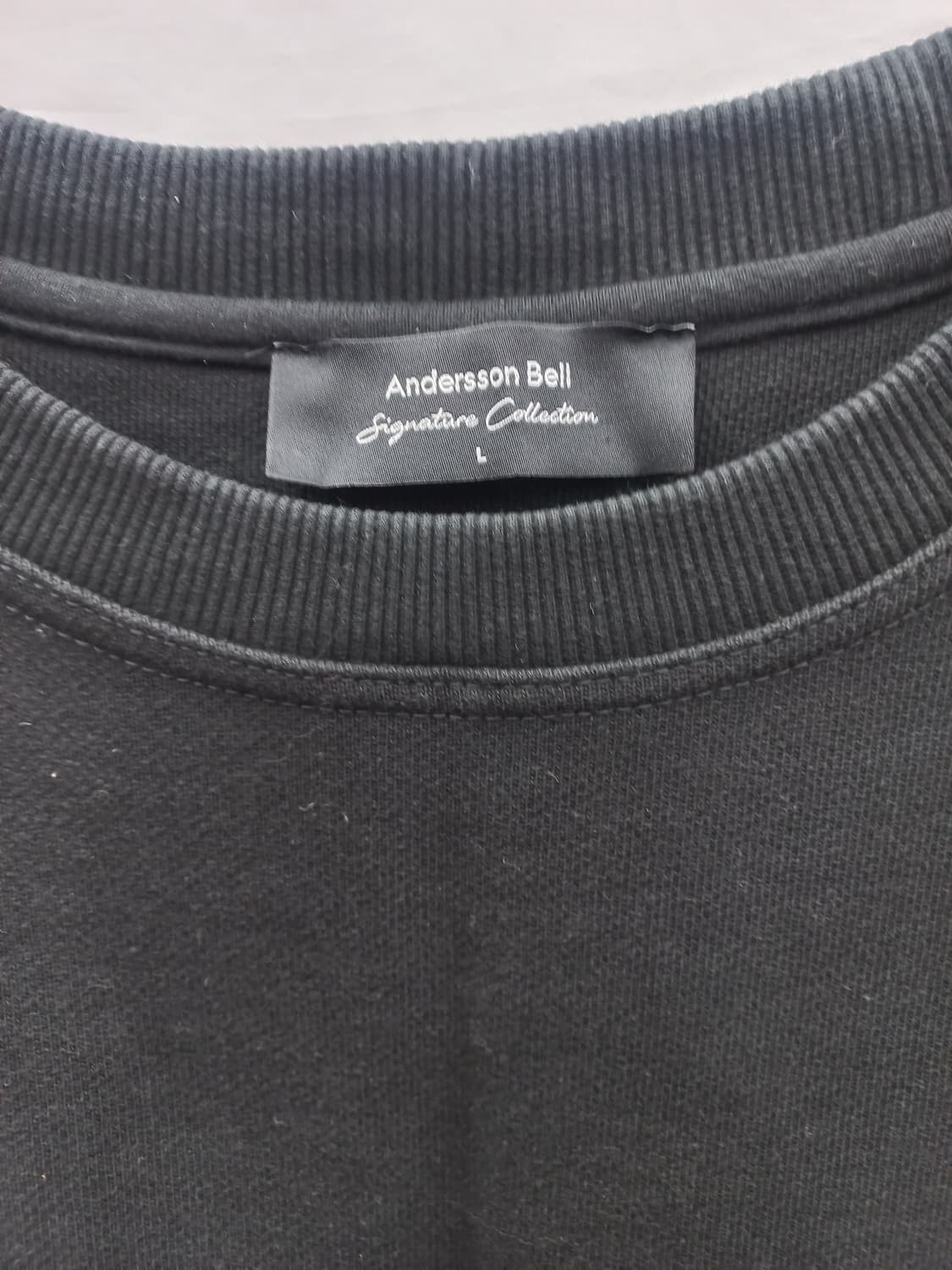 앤더슨벨 블랙 맨투맨 (남100) 상품이미지4