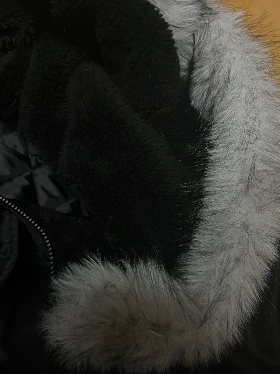 [1] 아캄 Hooded Fur MA-1 Jacket (Black) 상품이미지6