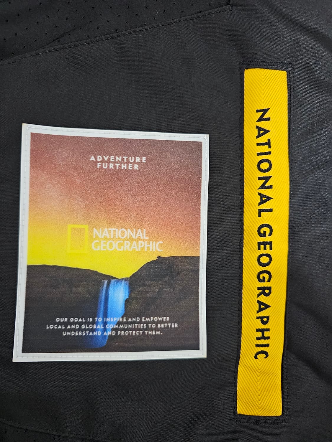 내셔널지오그래픽 방수바람막이 M 새상품 상품이미지4