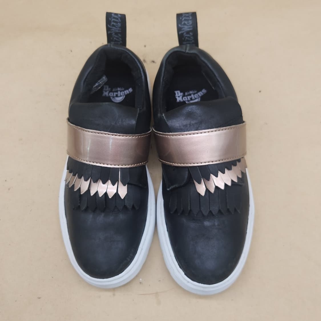 닥터마틴 유도라 여성 슬립온 36 220 상품이미지2