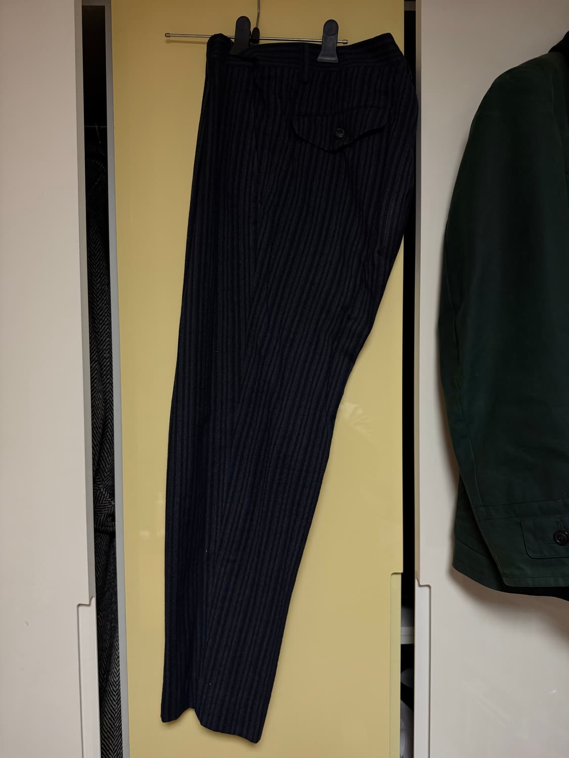 [32] 이세이미야케 맨 스트라이프 팬츠 상품이미지1