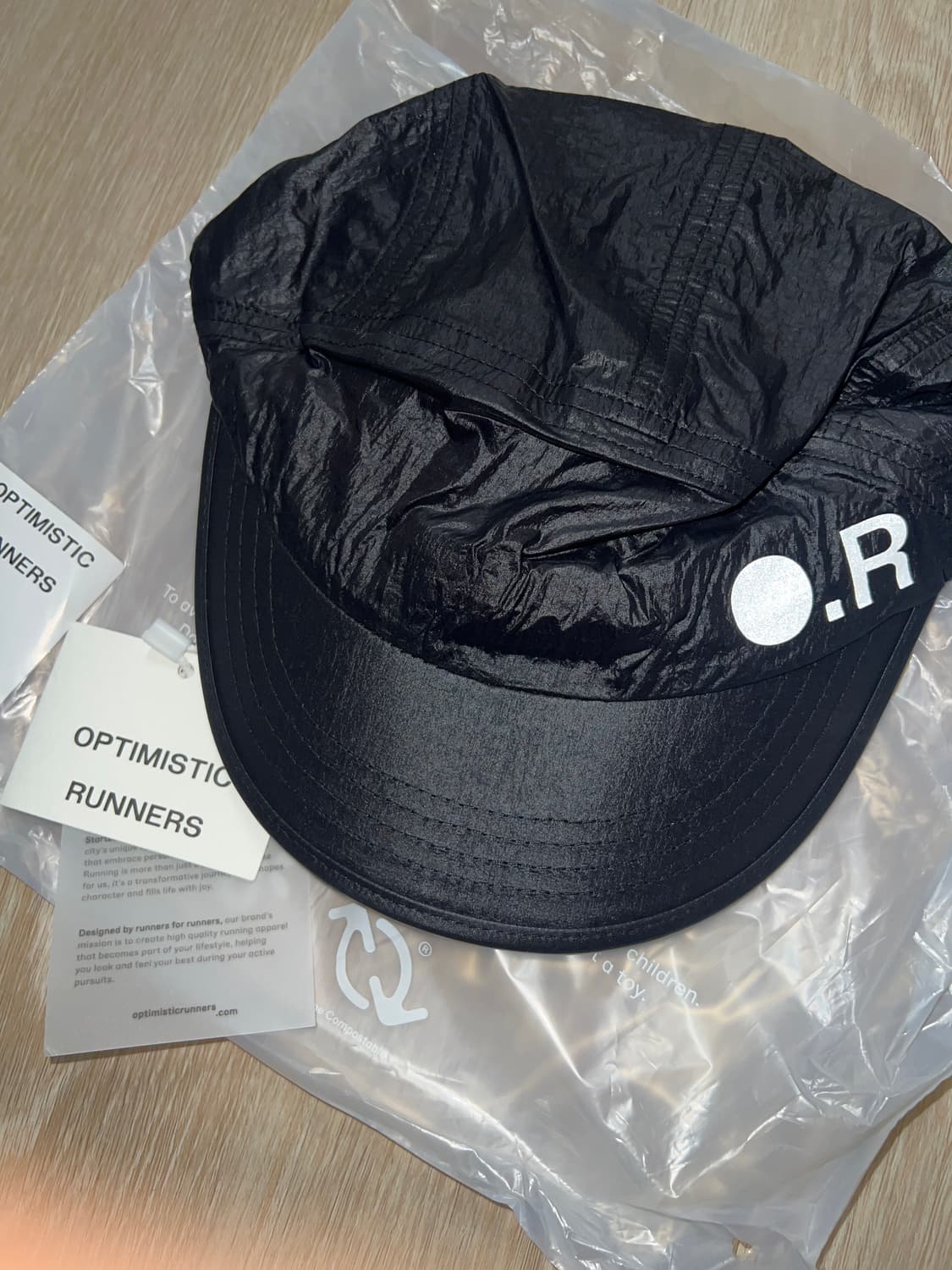 옵티미스틱 러너스 나일론 캡 블랙 상품이미지1