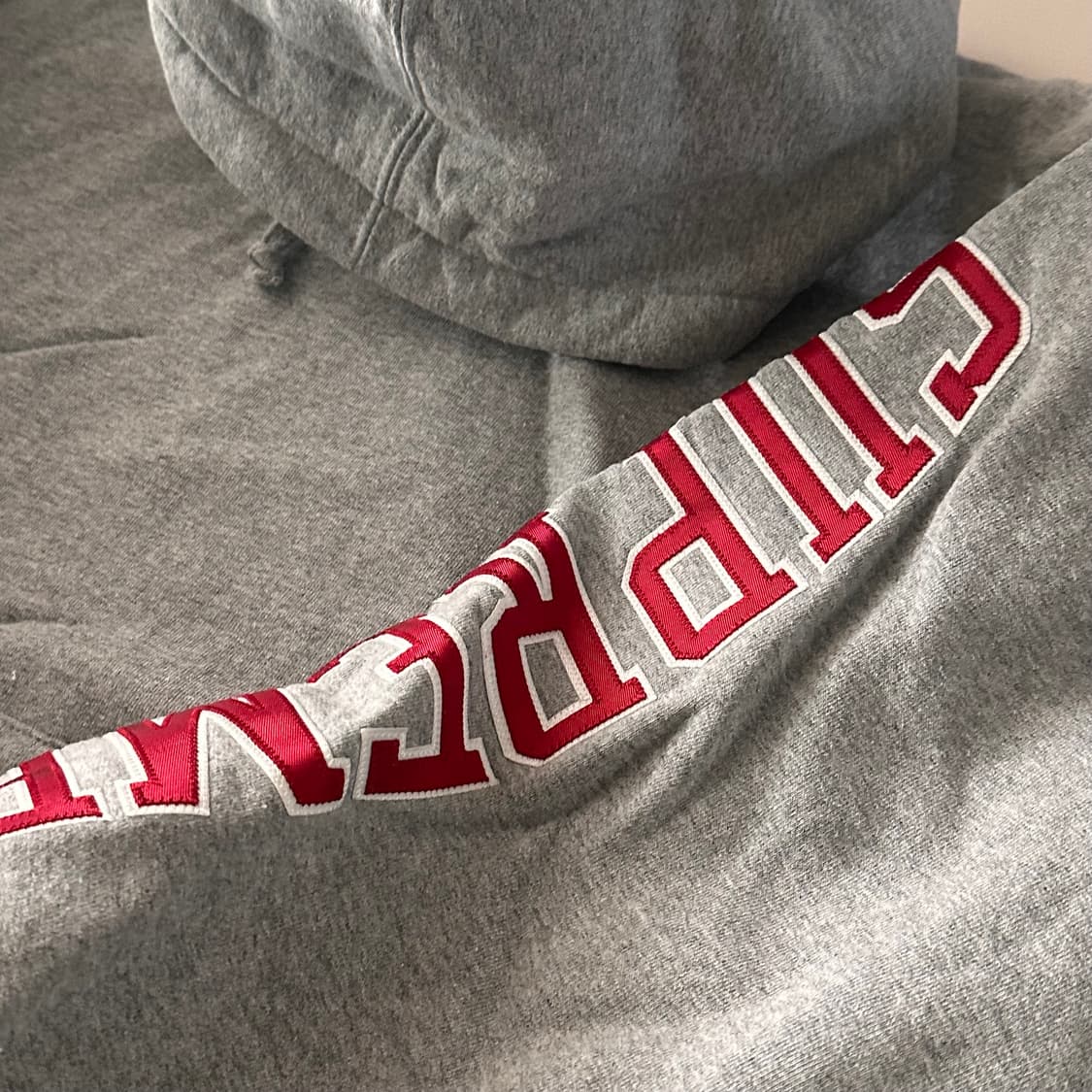 슈프림 기모 후드티 팝니다.  상품이미지3