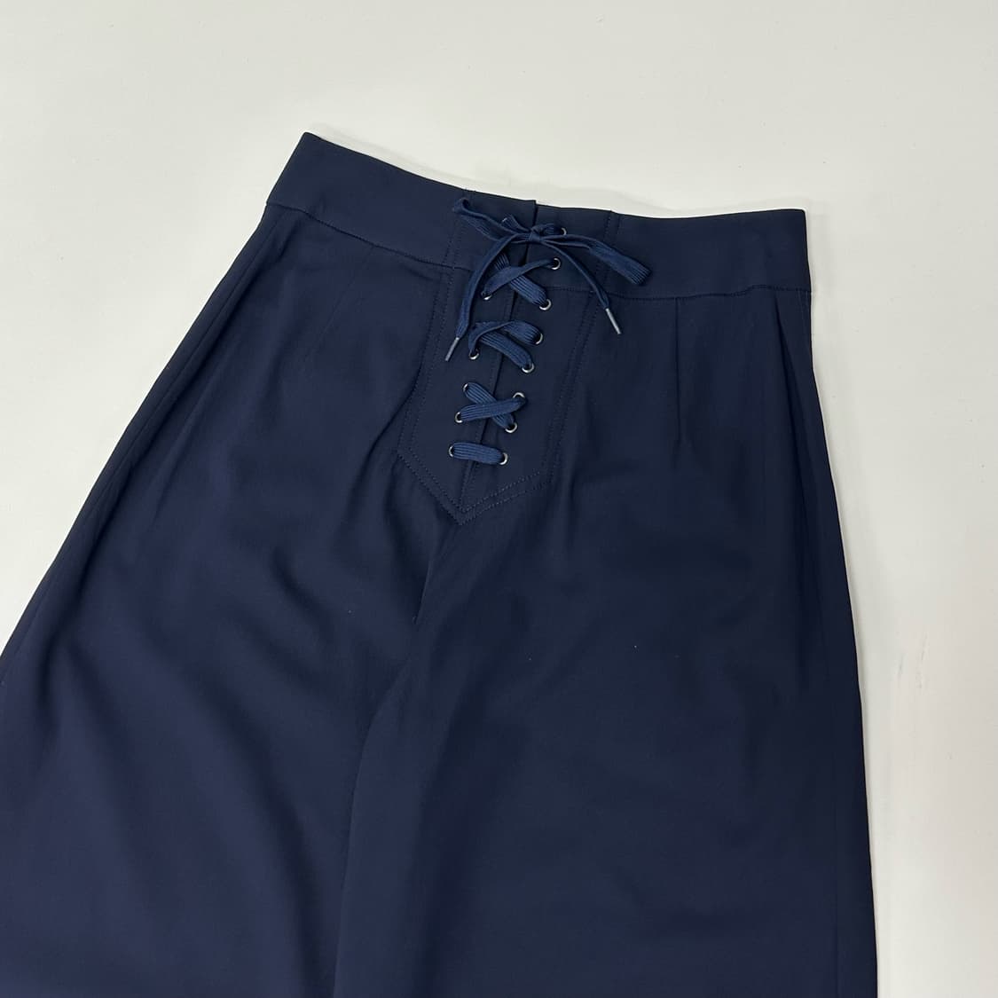 장폴고티에 버튼 레이스 디자인 와이드 팬츠 상품이미지8