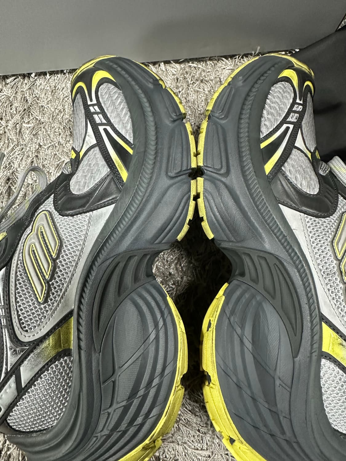 [42] 발렌시아가 10XL 그레이 옐로우 / 회노 상품이미지6