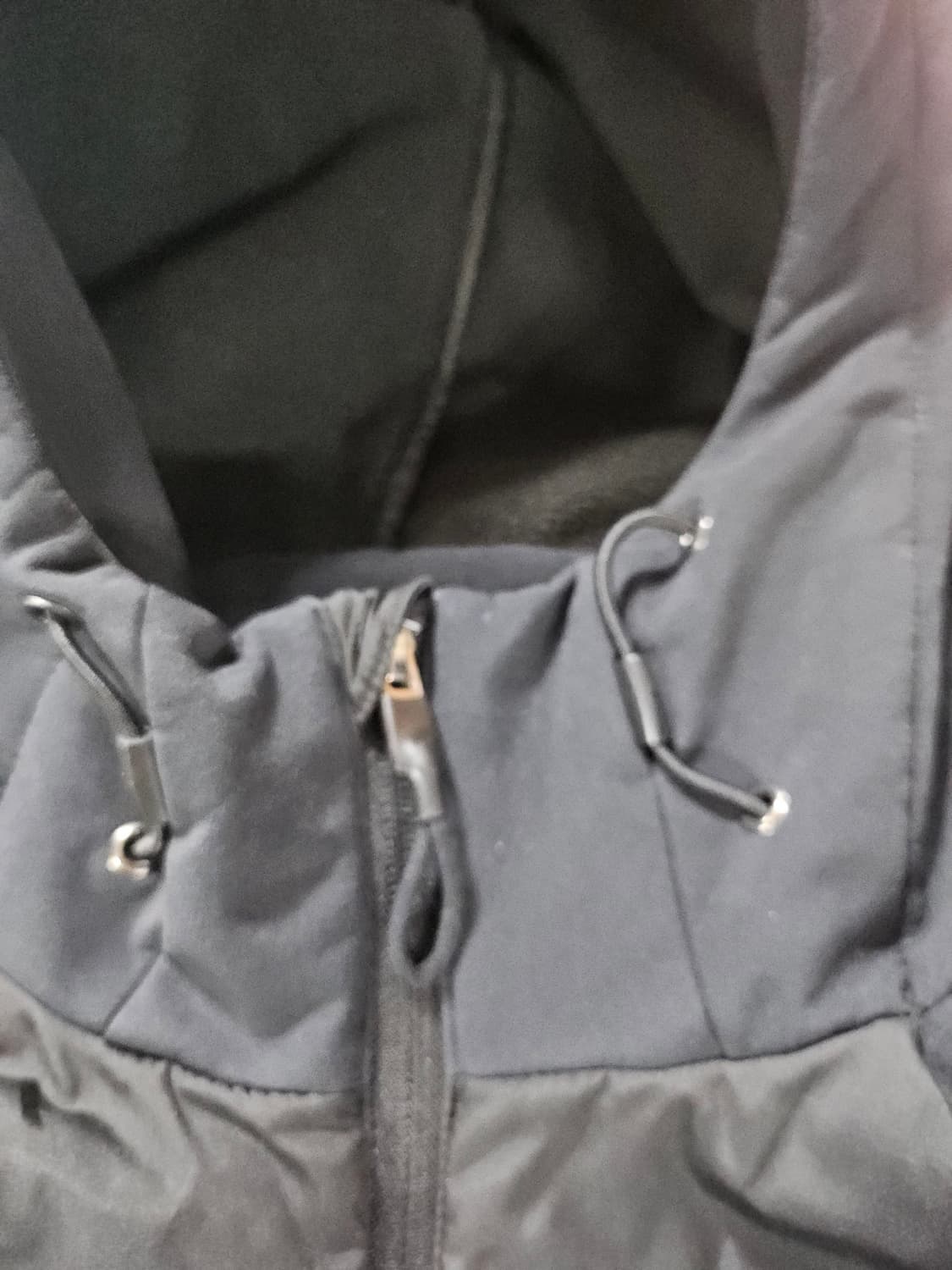 아디다스 로고 경량 패딩 후드집업  95 상품이미지3