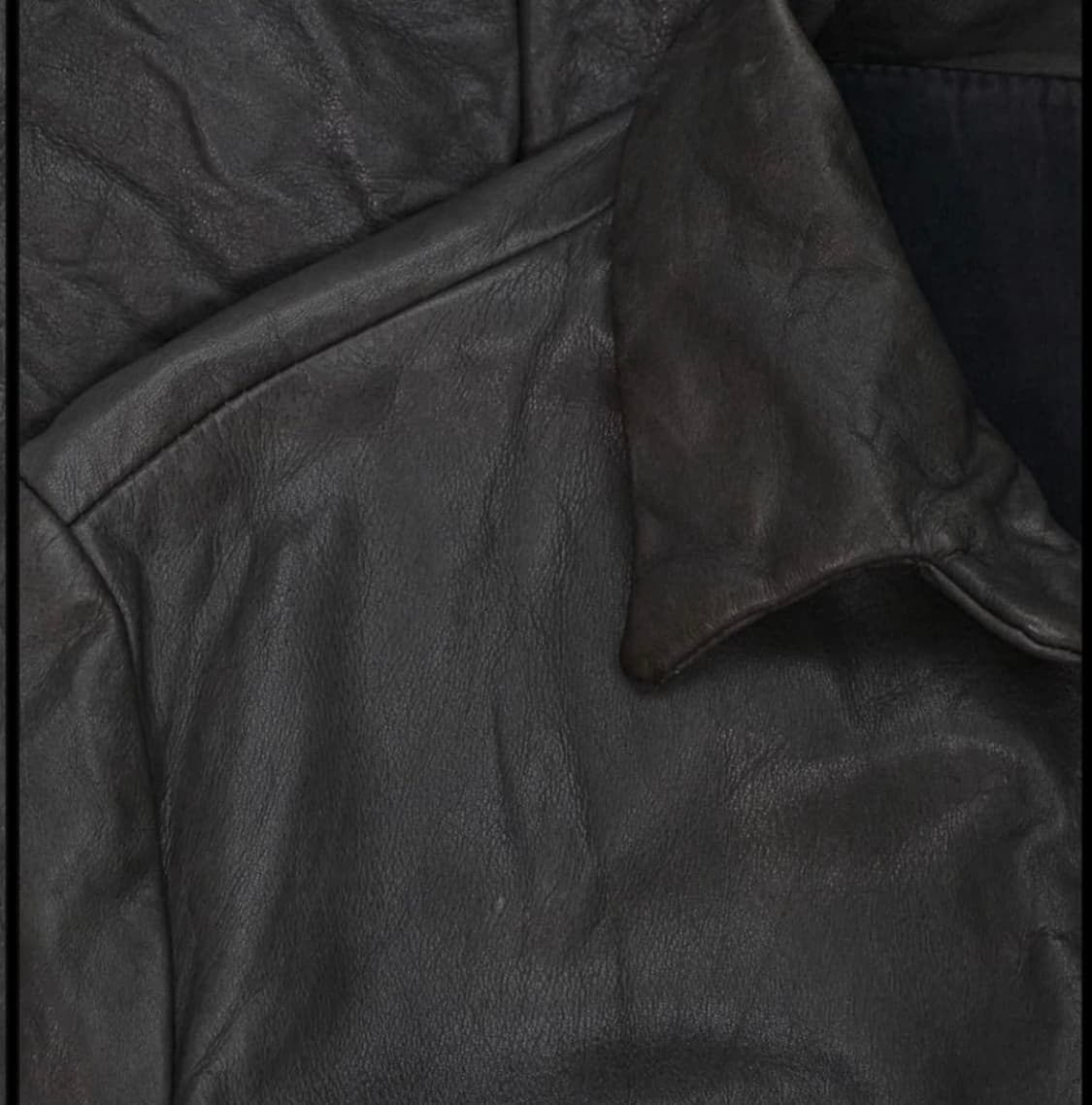 Carpe diem 드레이프 레더 셔츠 상품이미지5