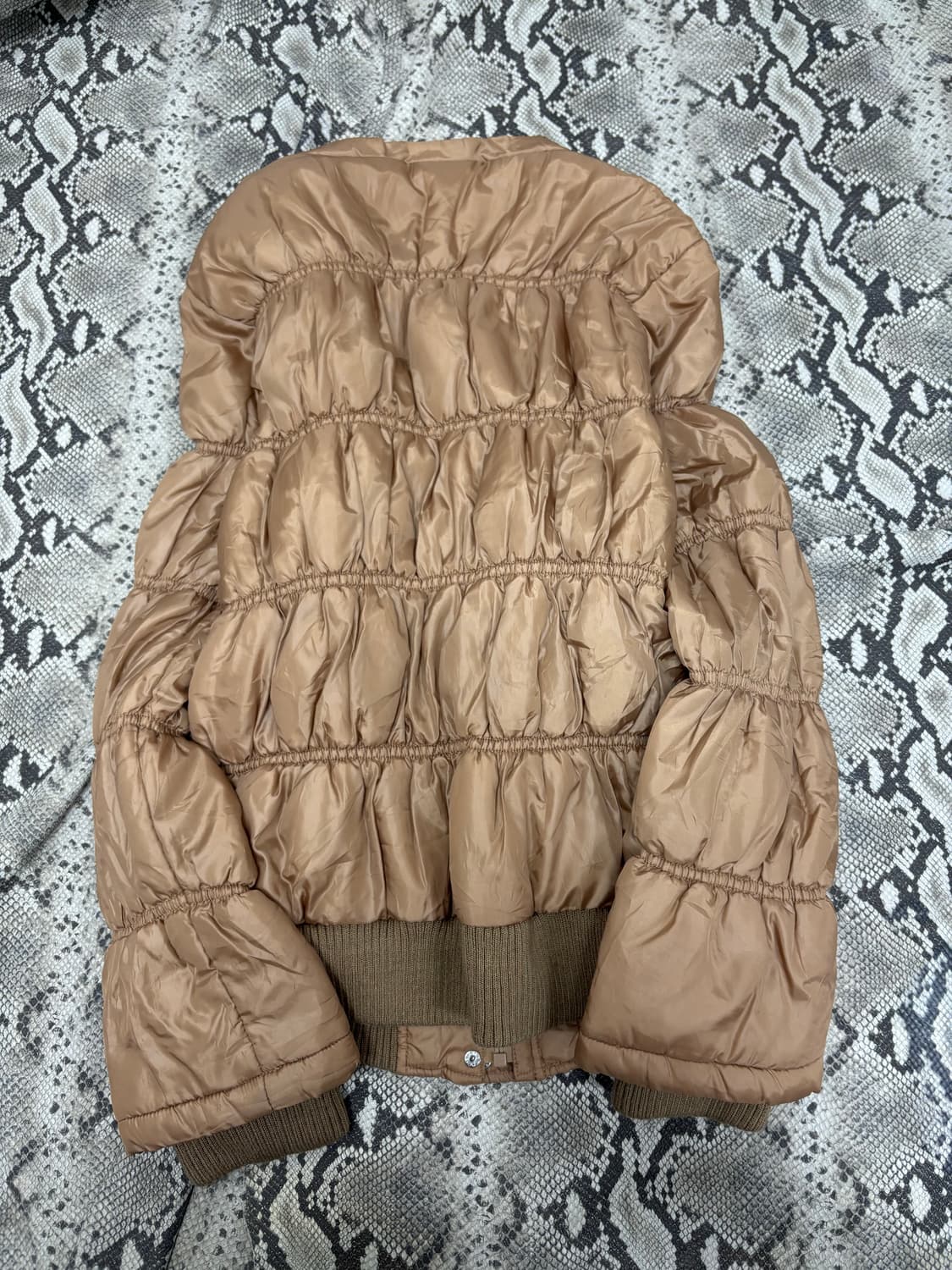 [COLZA]Y2K shirring Detail Padding 상품이미지8