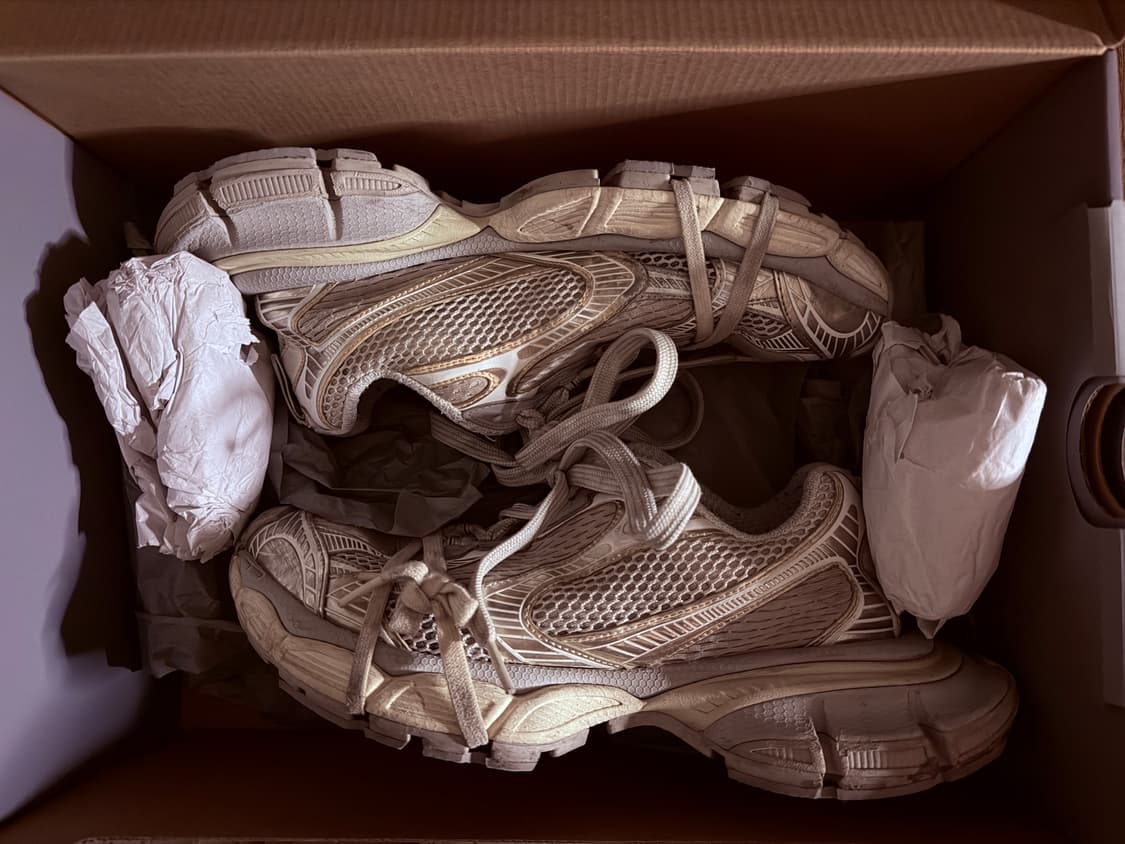 발렌시아가 3XL 에그쉘 42 상품이미지8