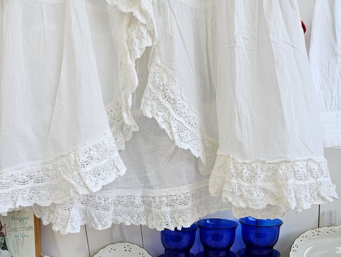 레스트로즈(LEST ROSE) 레이스 롱 블라우스 / 튜닉 상품이미지3