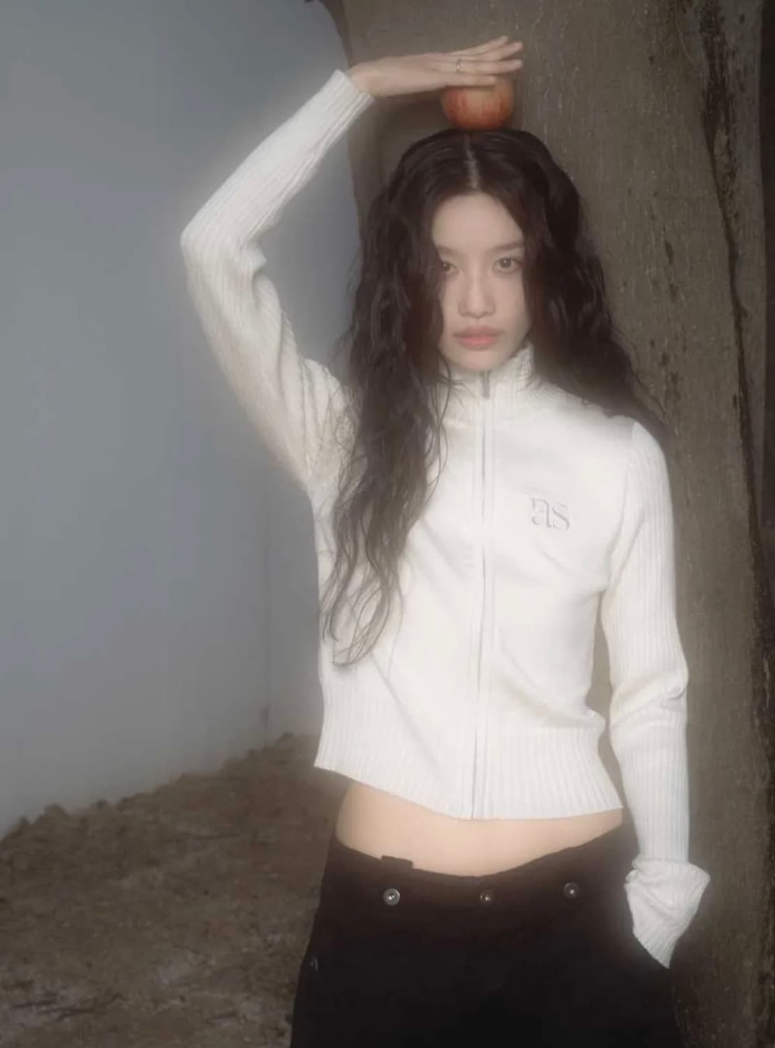 애즈온 니트집업 베이지 상품이미지1