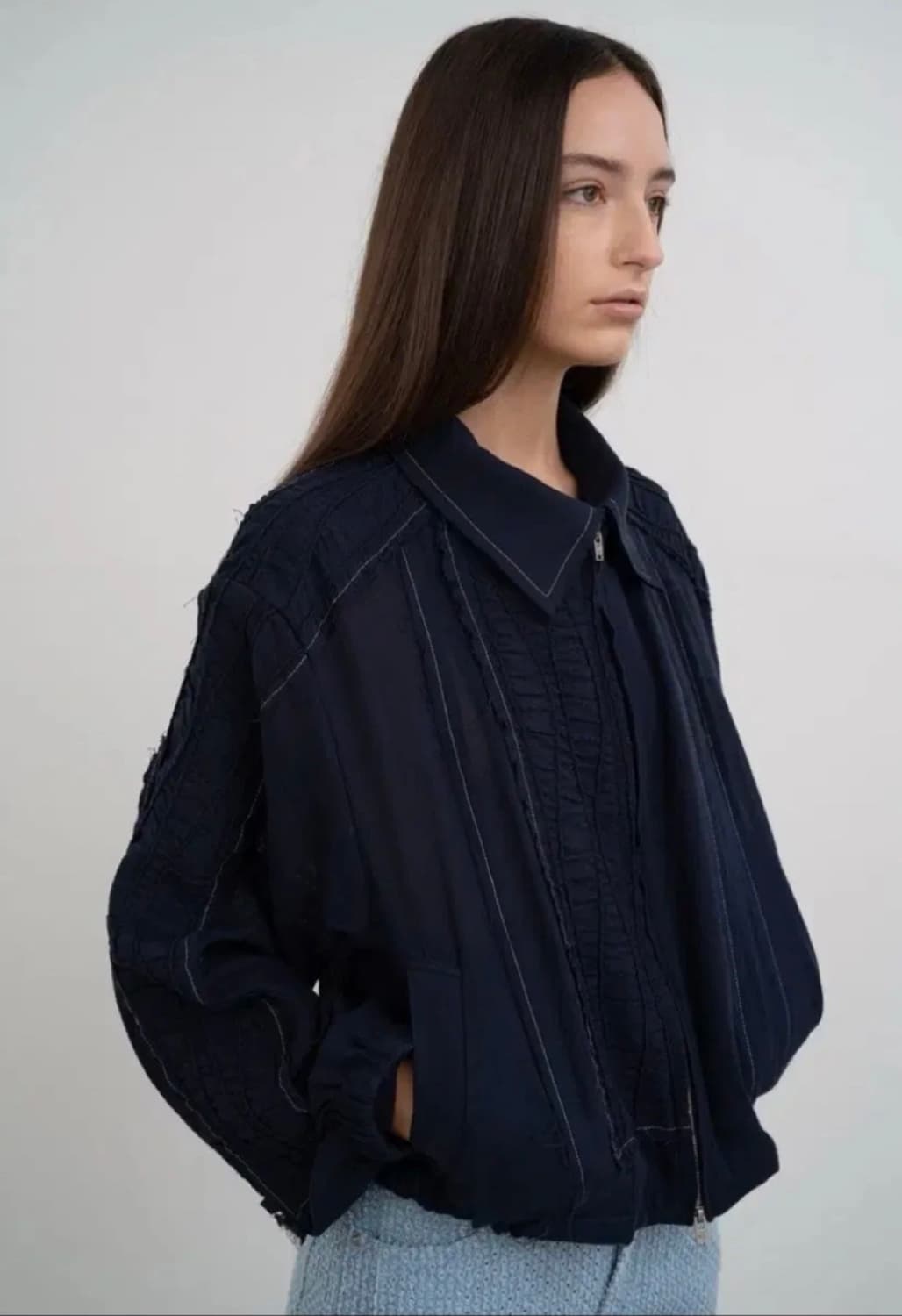 마뗑킴 러프 봄버 자켓 네이비 상품이미지2