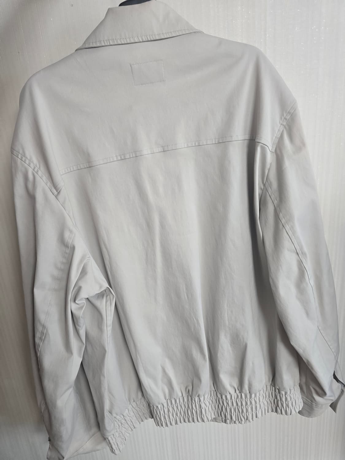 어나더오피스 22ss 볼륨 블루종 상품이미지6