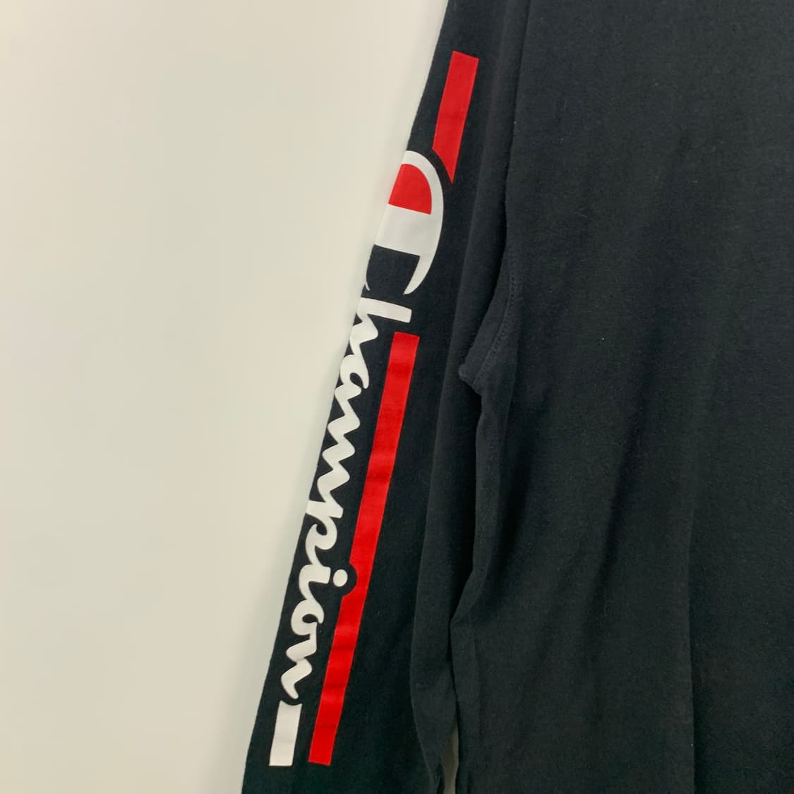 챔피온 레터링 블랙 롱슬리브 긴팔티 상품이미지3