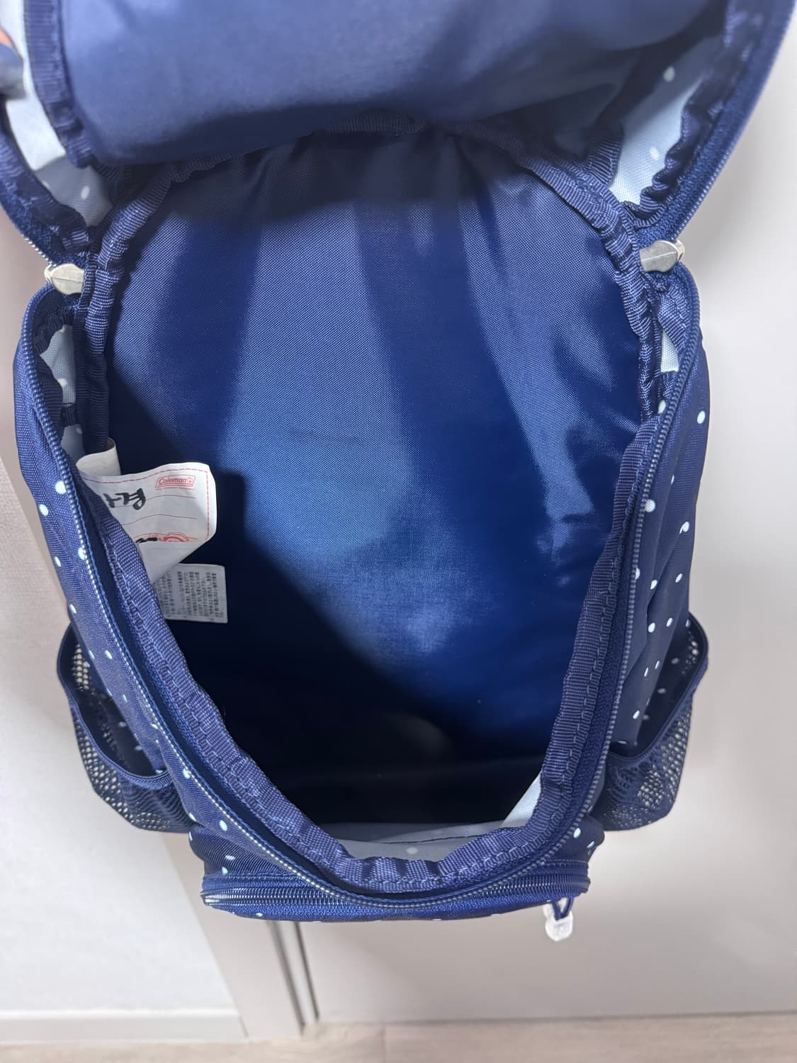 콜맨 네이비 도트 미니 백팩 상품이미지4