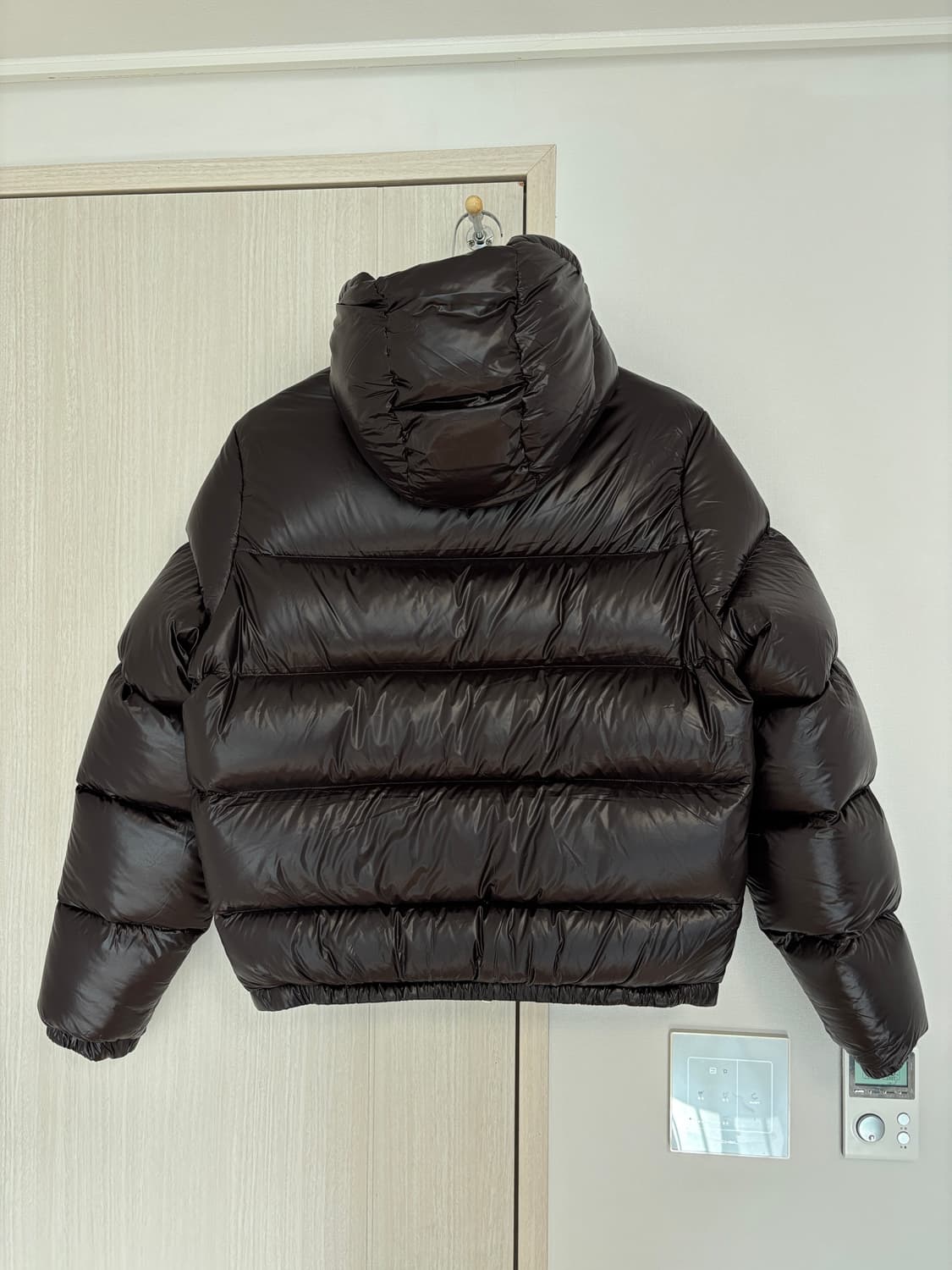 새상품) S 자라 브라운 몽클맛 몽클레어 유광 패딩 상품이미지2