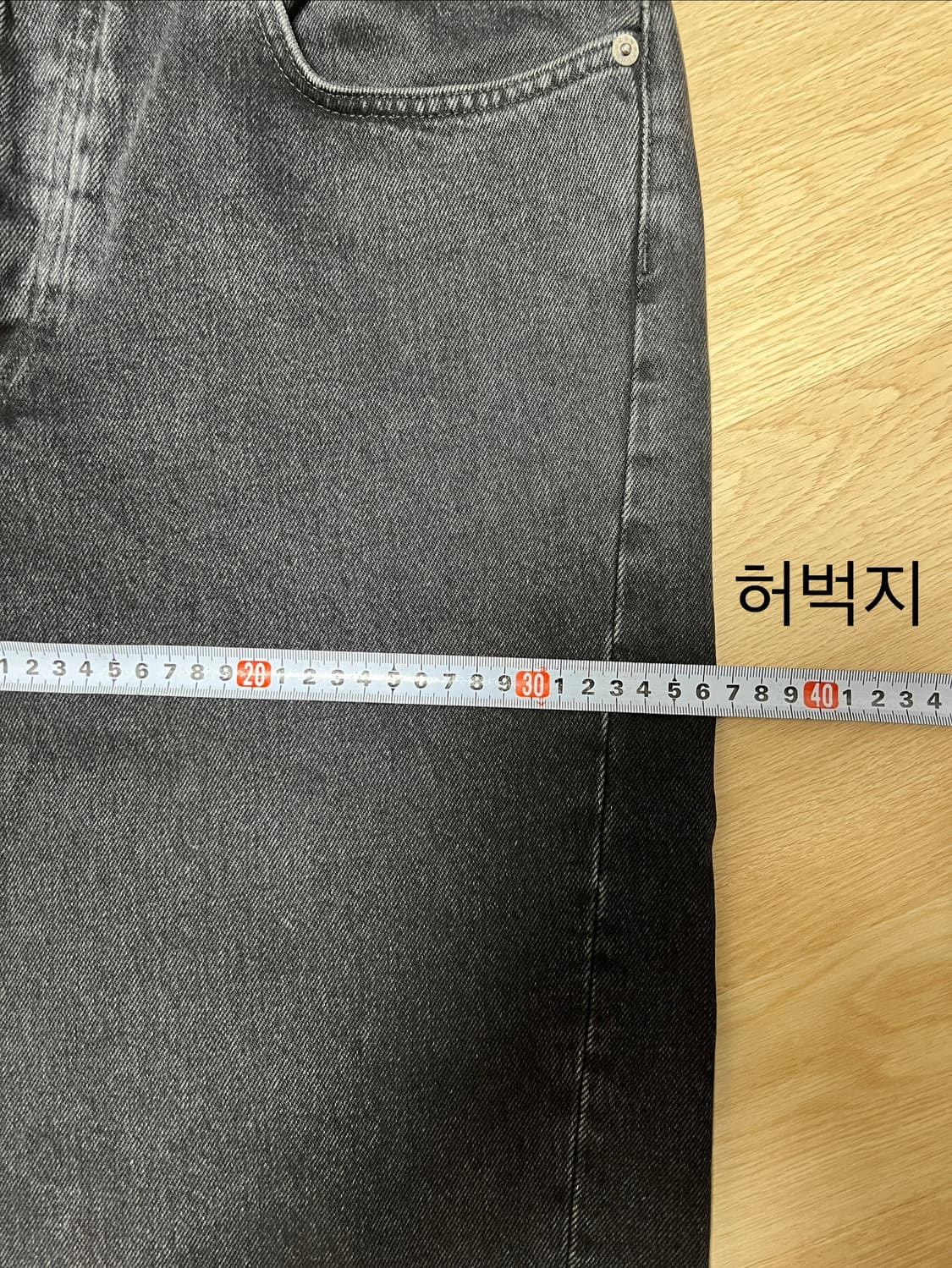 선플라워 와이드 트위스트 데님 워시드 블랙 흑청 32/32 상품이미지7