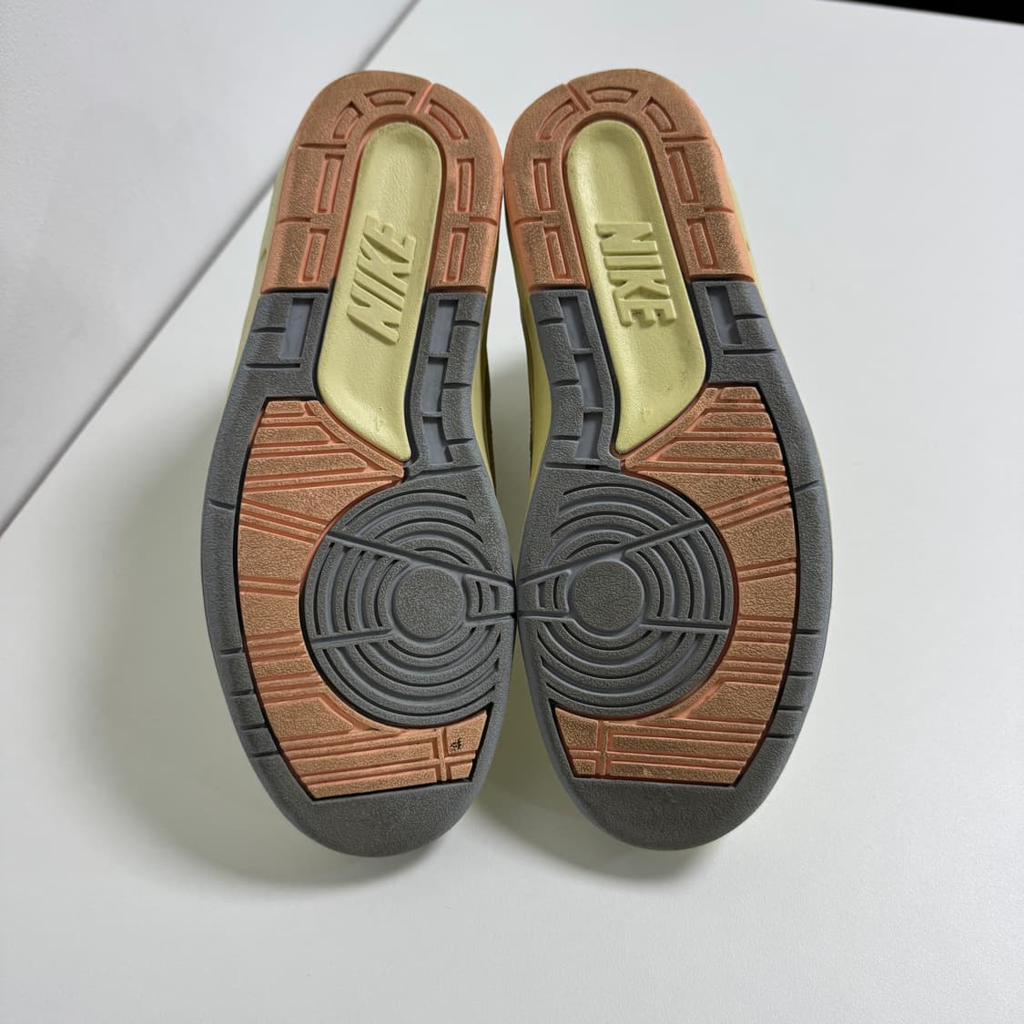 (W) 조던 2 레트로 선셋 헤이즈 상품이미지4