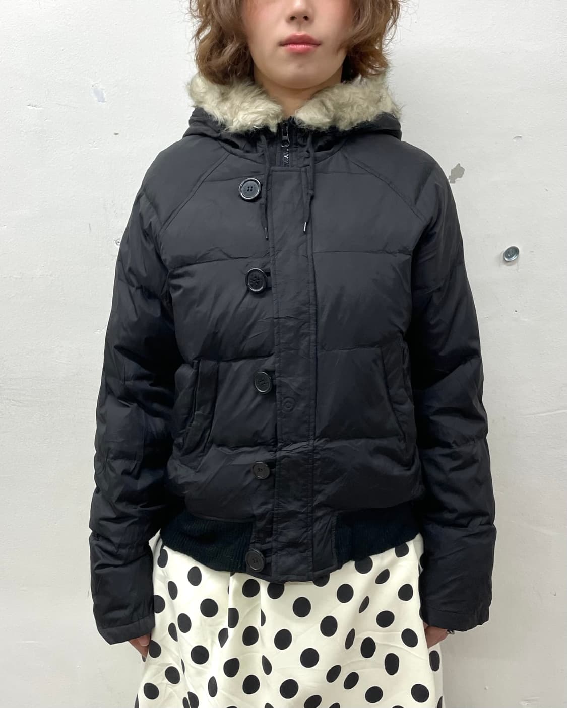 Basic Black Cropped Padded Jumper 상품이미지2