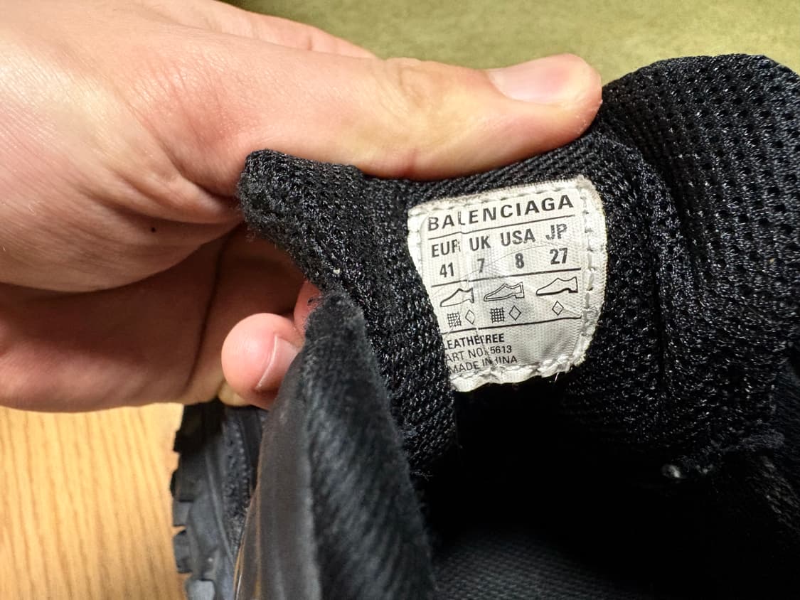 발렌시아가 디펜더 블랙 41 풀박 상품이미지5