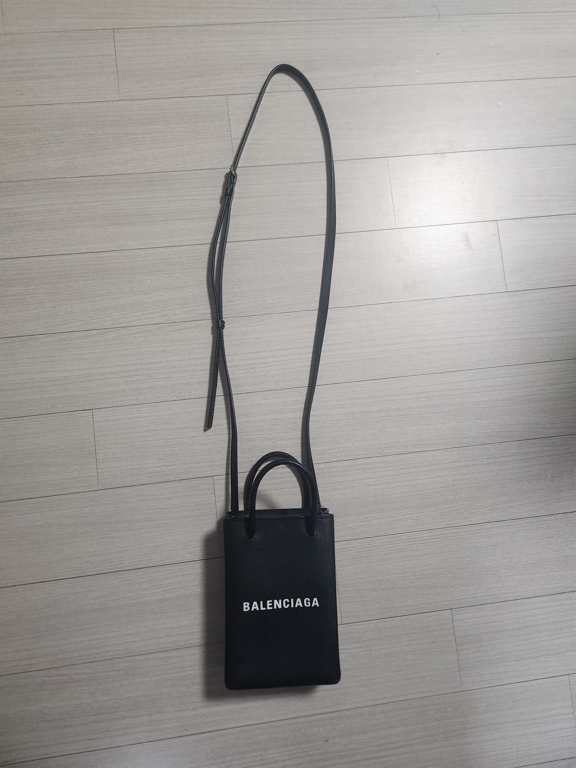 정품!발렌시아가 스몰 크로스백 상품이미지2