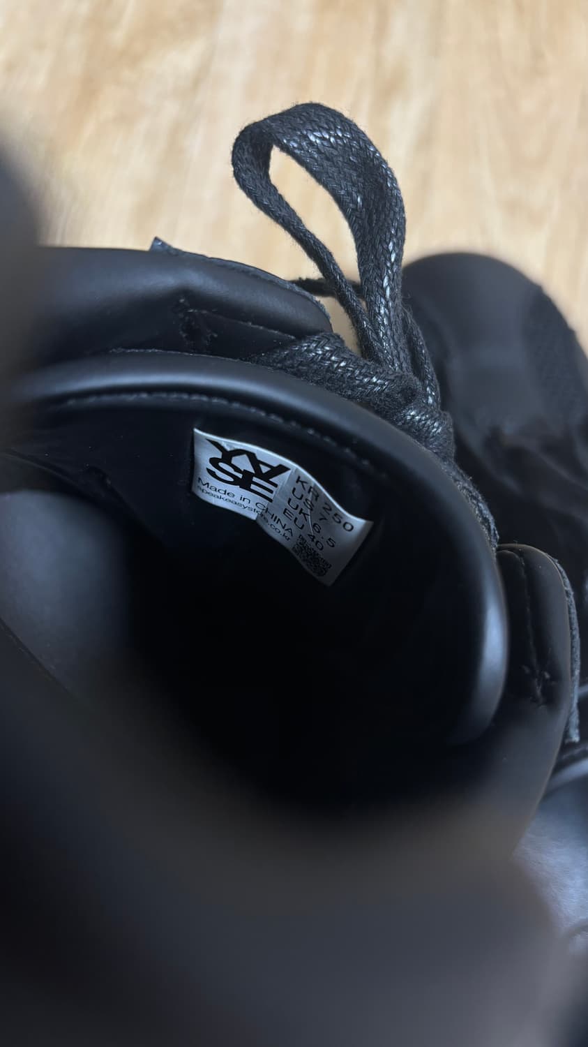 야세 스파이더 레더 스니커즈 블랙 상품이미지5