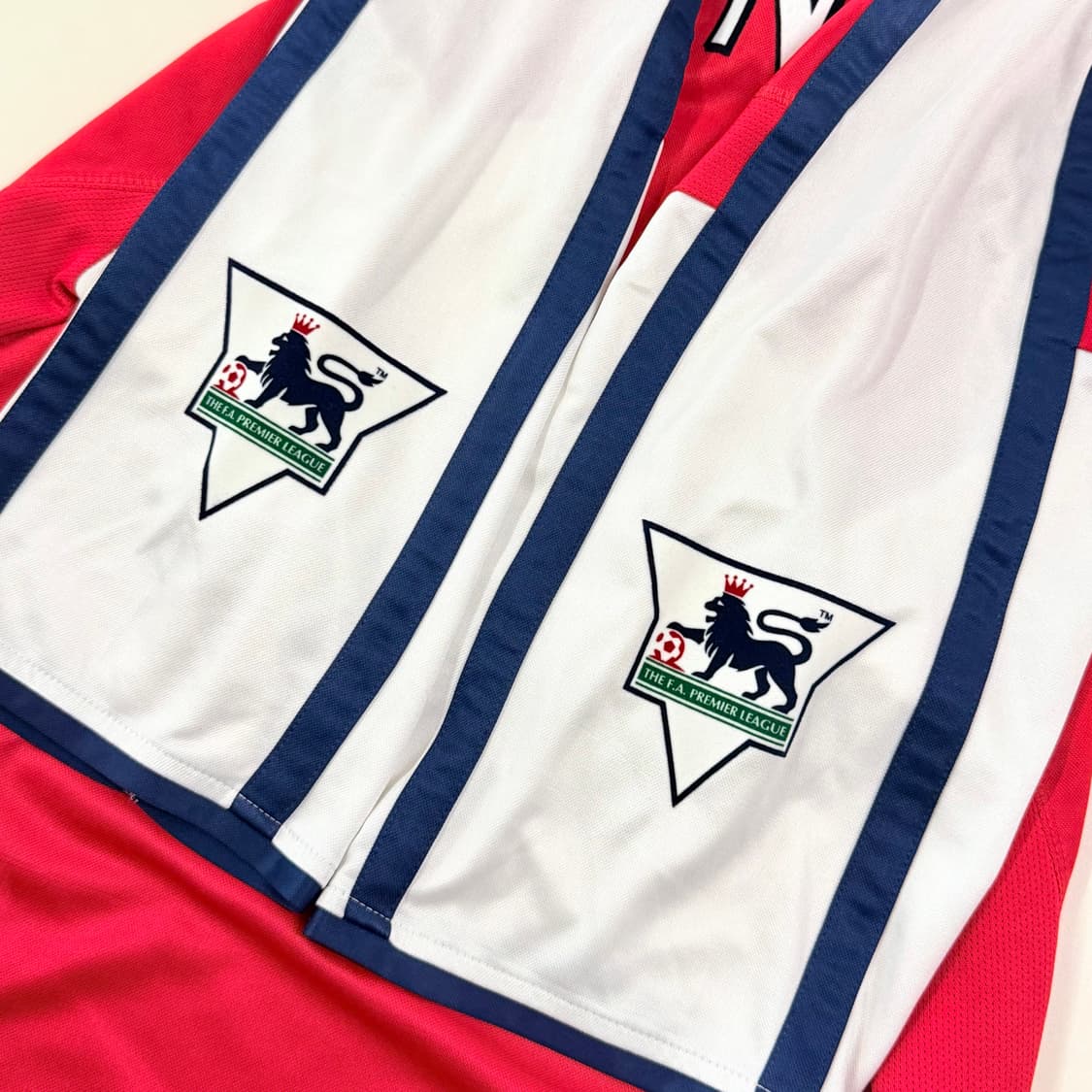00-02 아스날 홈 앙리 유니폼 상품이미지8