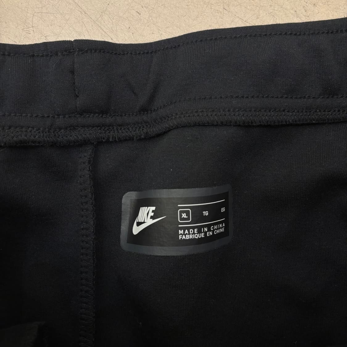 나이키 테크팩 블랙 조거 팬츠 상품이미지4