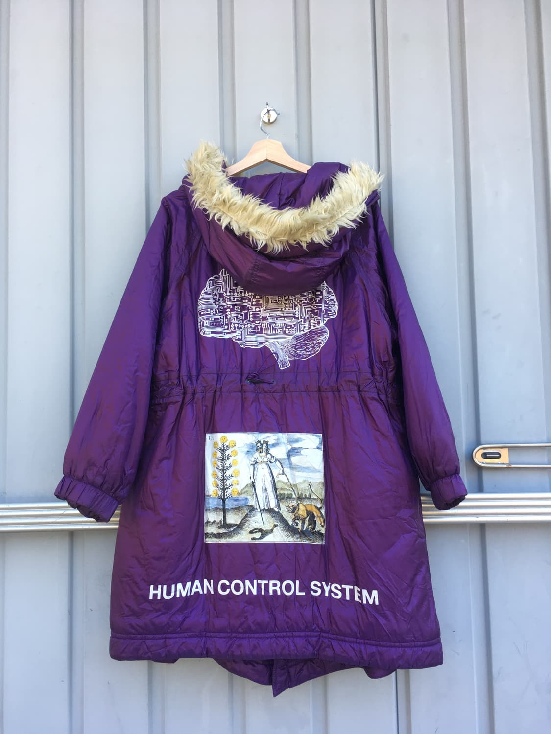 언더커버 17FW 휴먼 컨트롤 시스템 빅 보라 다운 모즈코트 상품이미지2