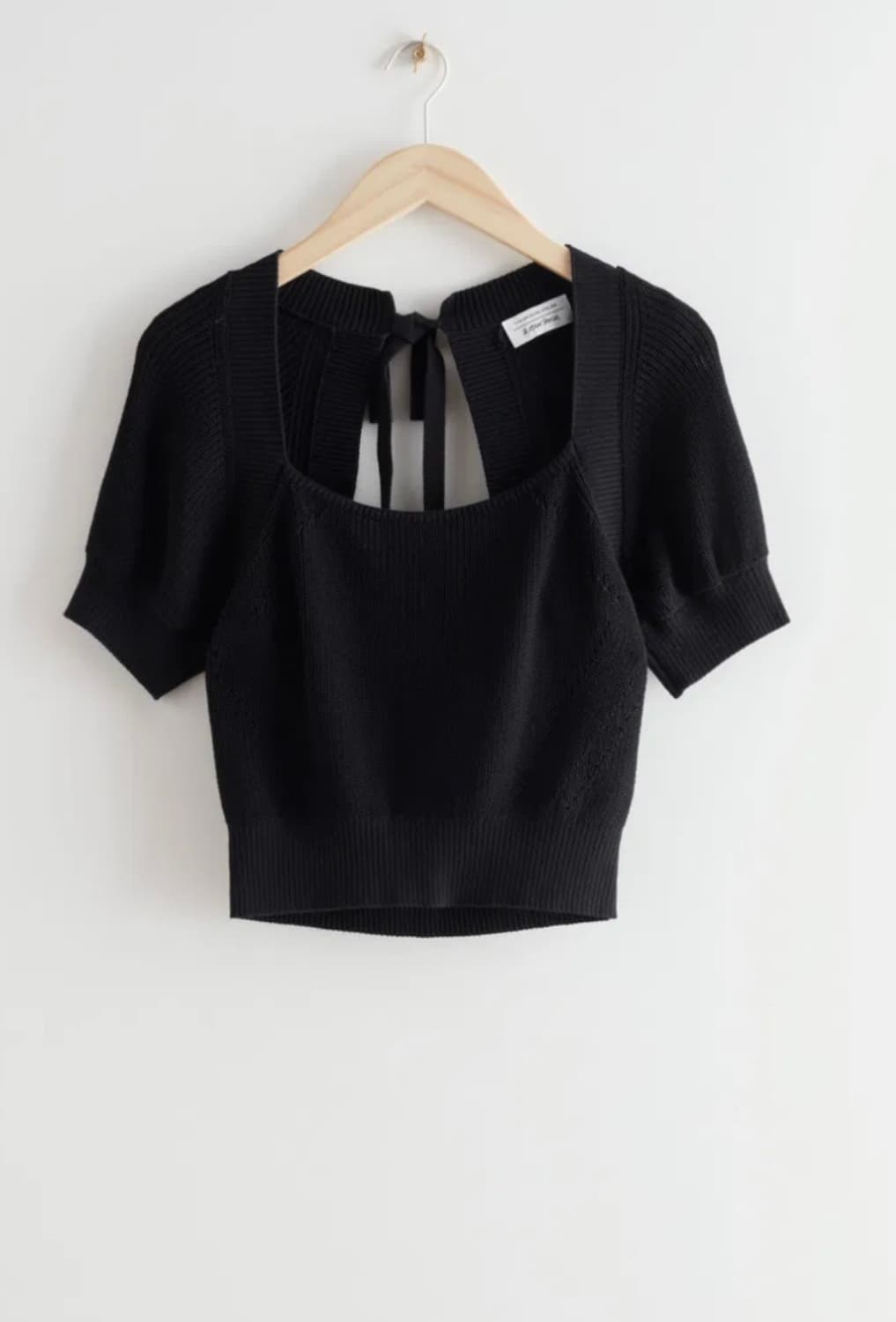 앤아더스토리즈 블랙 백리본 퍼프 반팔 니트 상품이미지4