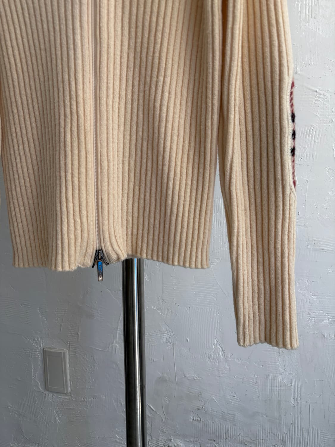 Burberry 버버리 아이보리 노바체크 패치 니트 집업 상품이미지5