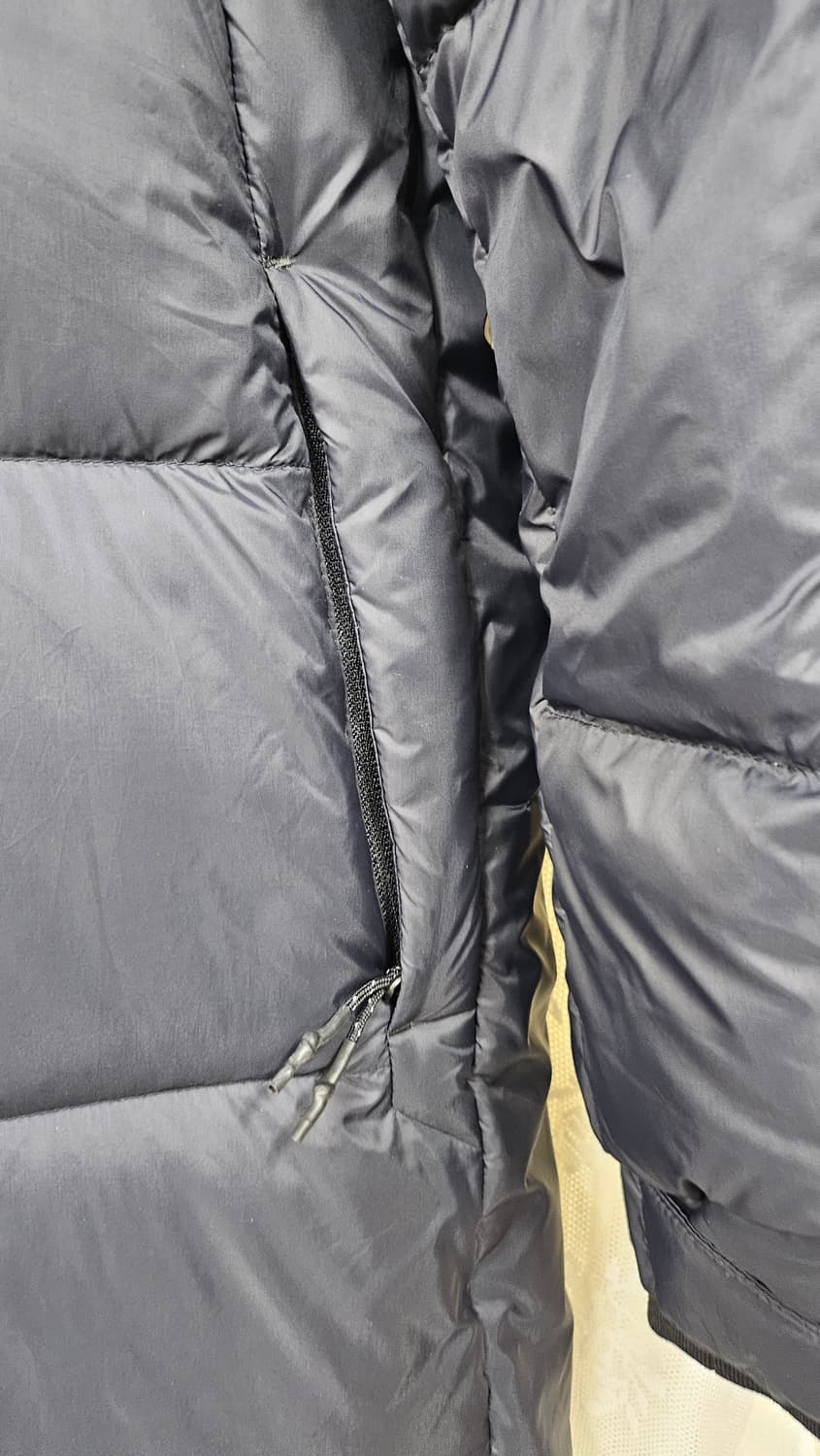 205  블랙야크   롱패딩  상품이미지9