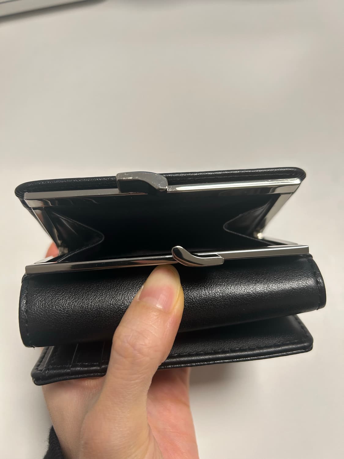 비비안웨스트우드 빅로고 반지갑 (박스있음) 상품이미지6