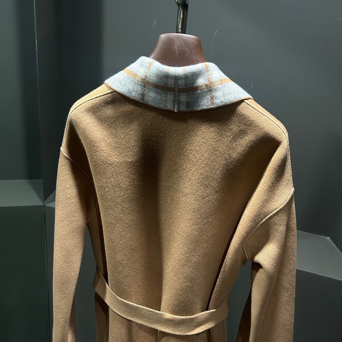 로로피아나 베이비캐시미어 웹 코트 상품이미지6