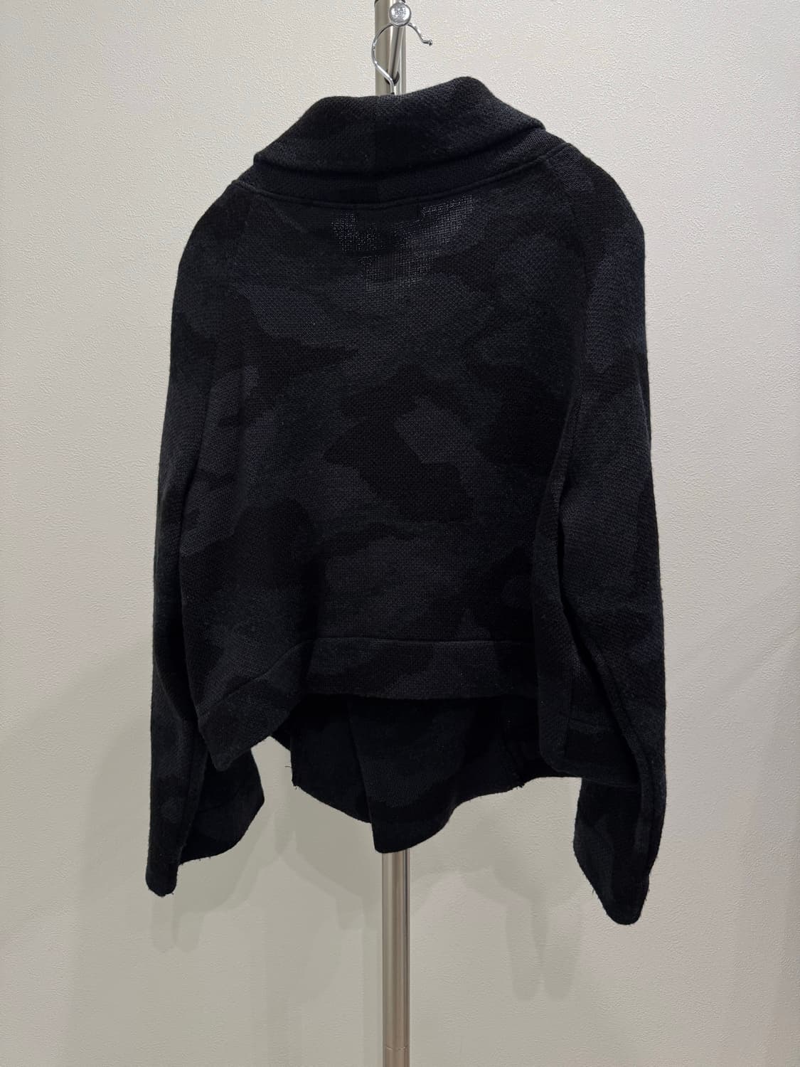 요지야마모토 비대칭 크롭 울 카모 자켓 상품이미지2