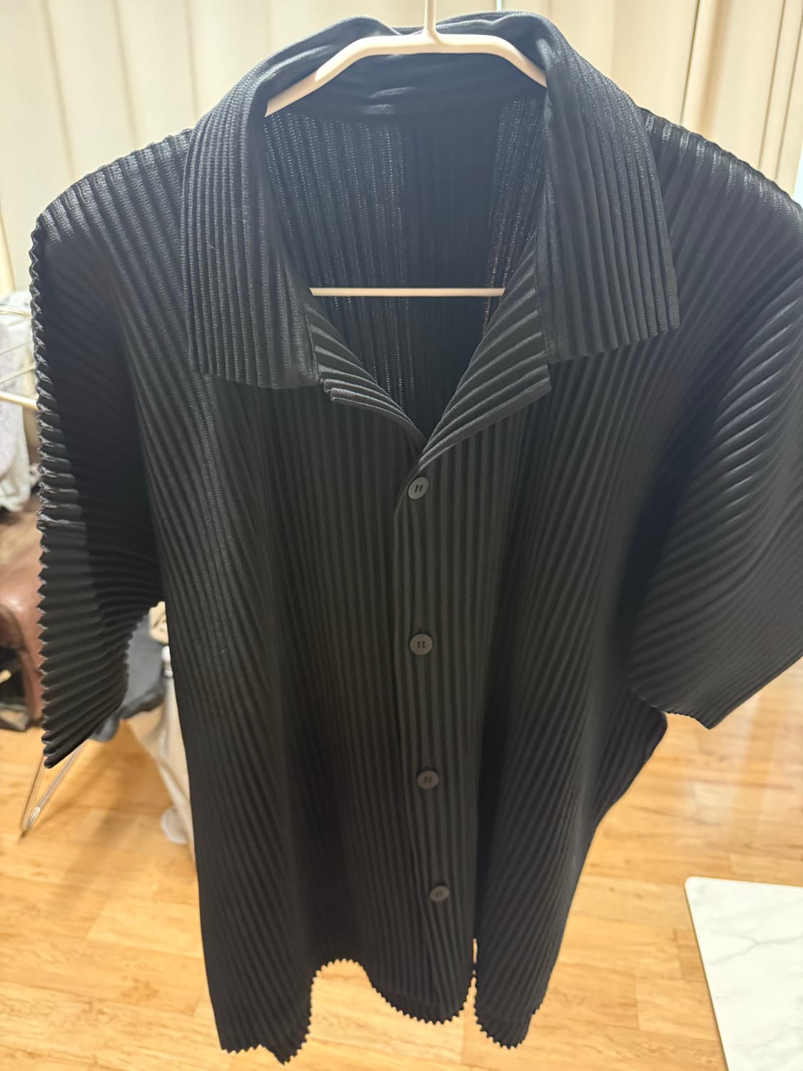 옴므플리세 반팔셔츠 블랙 2사이즈 상품이미지1