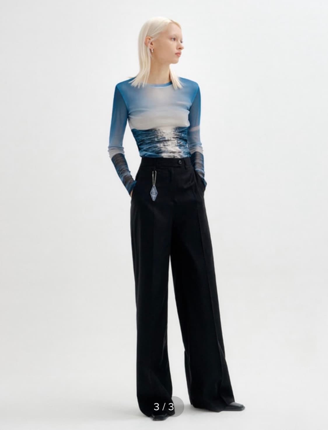 유즈 MESH FULL PRINT T-SHIRT 상품이미지2