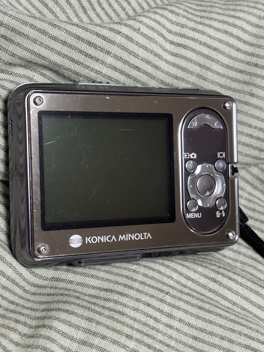 풀박 | Minolta dimage x1 silver (mirror) 상품이미지4