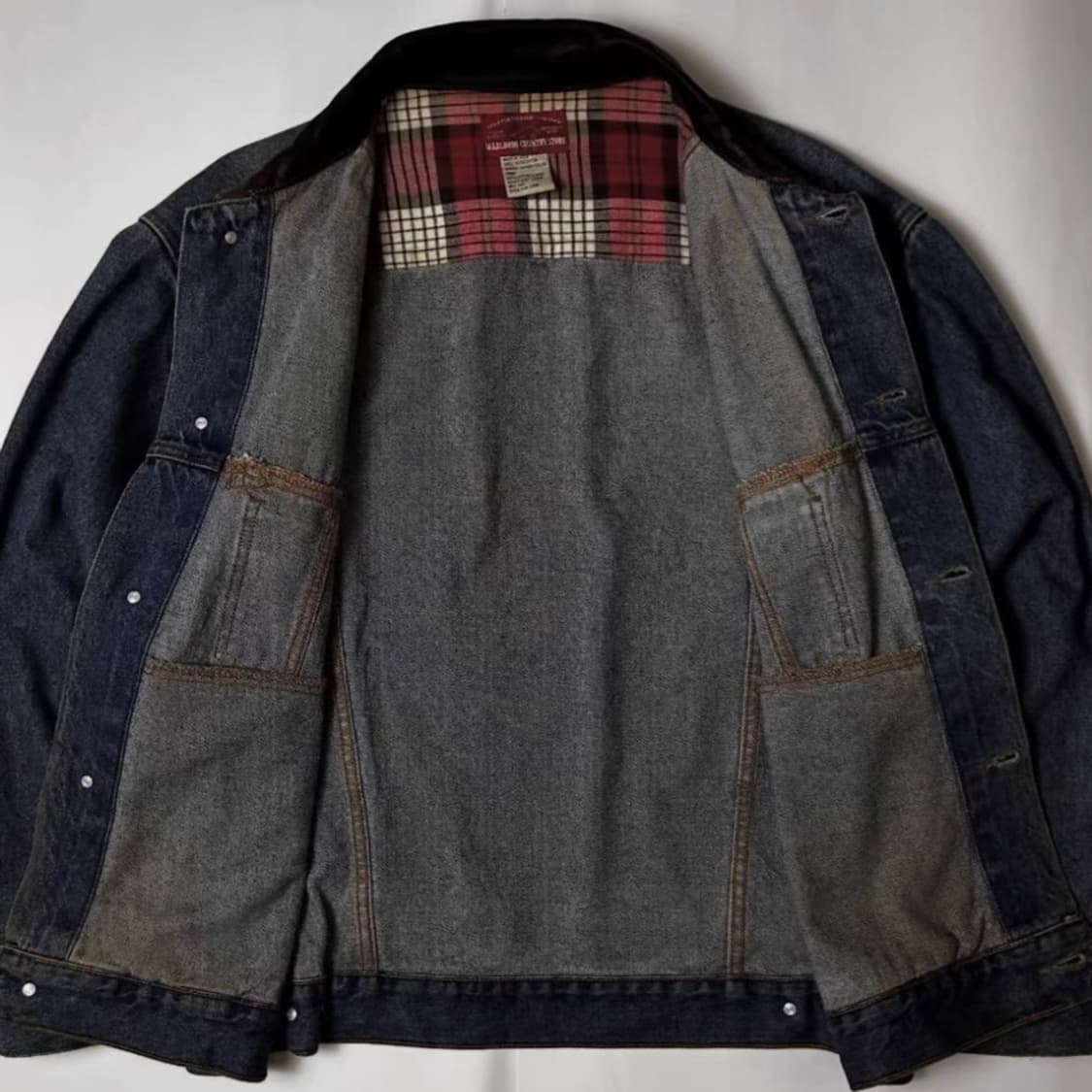90s Vintage Marlboro 카운티 데님 트러커 자켓 상품이미지4