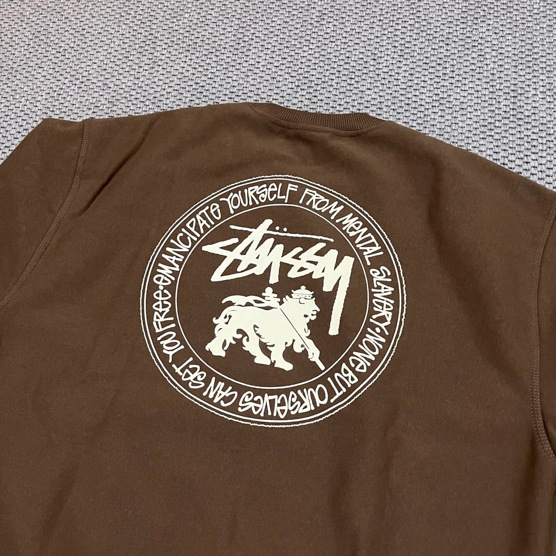 스투시 라스타 닷 크루넥 커피 상품이미지3