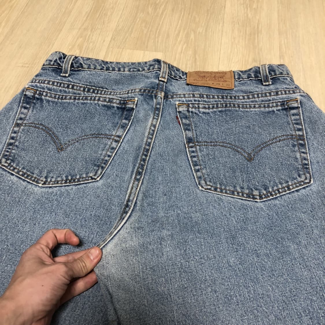 (36) 90's 리바이스 미국제 560 루즈핏 테이퍼드 연청 데님 상품이미지9