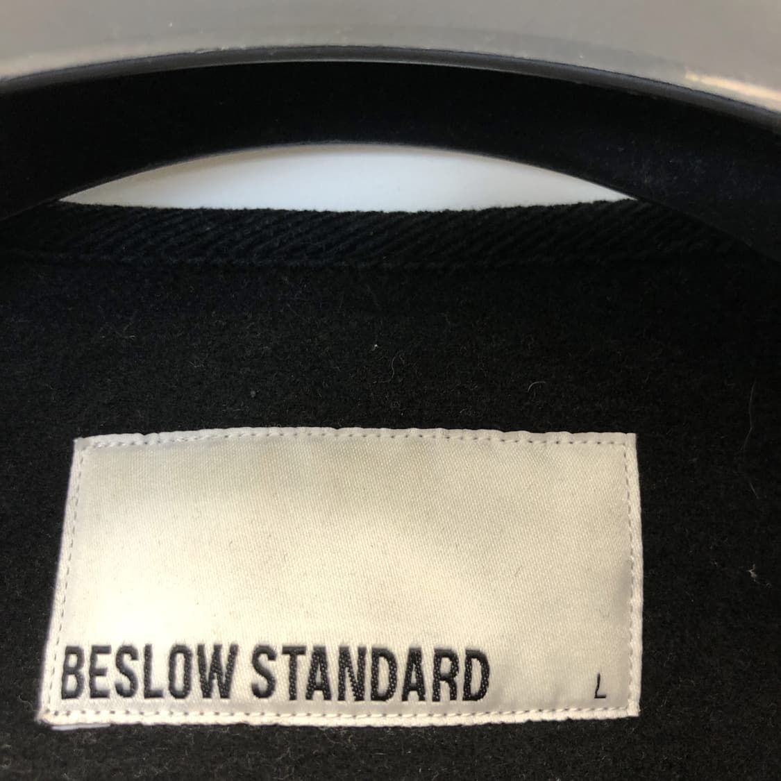 비슬로우스탠다드 카라리스 울 가디건자켓 L  상품이미지5