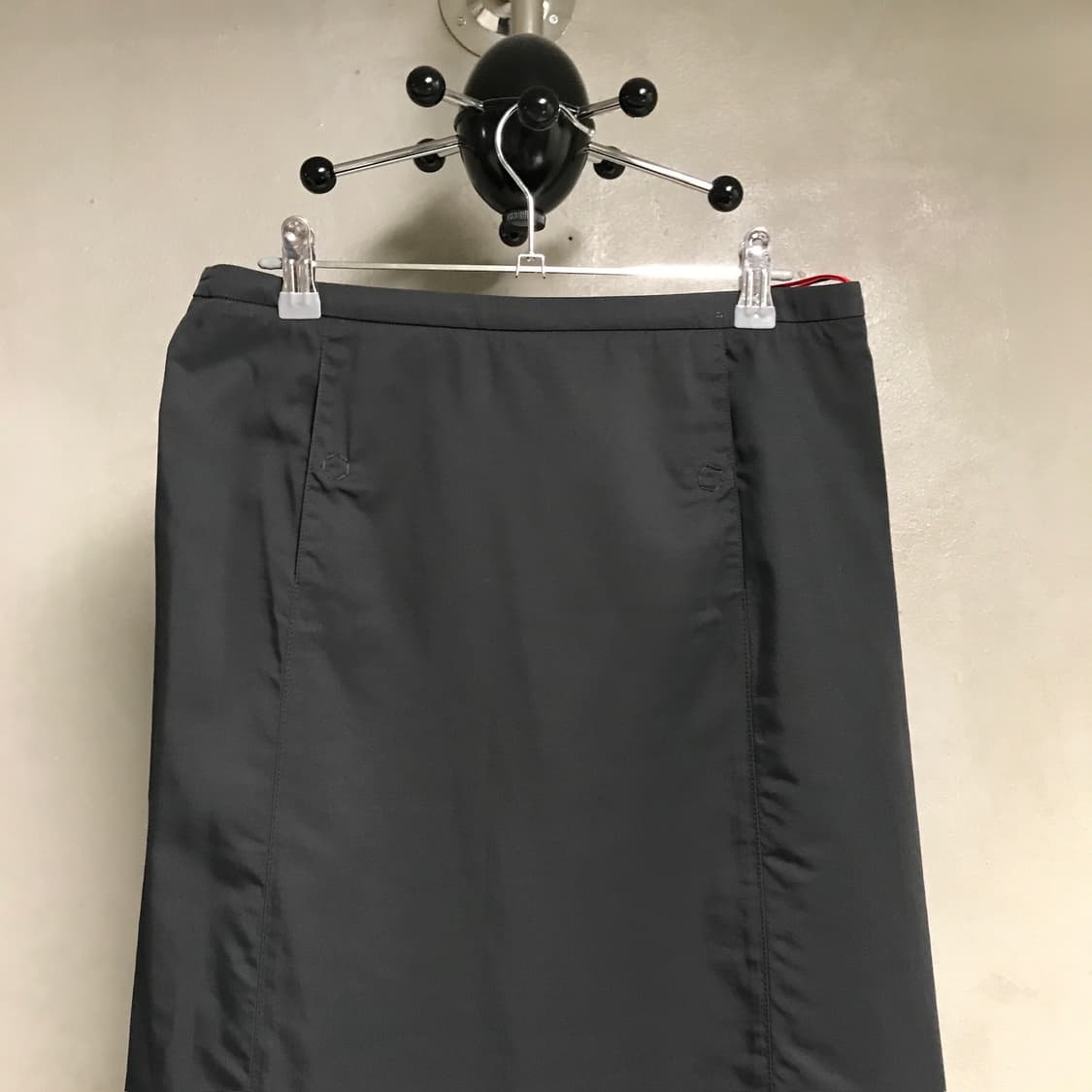 프라다 스커트 블랙 42 상품이미지2