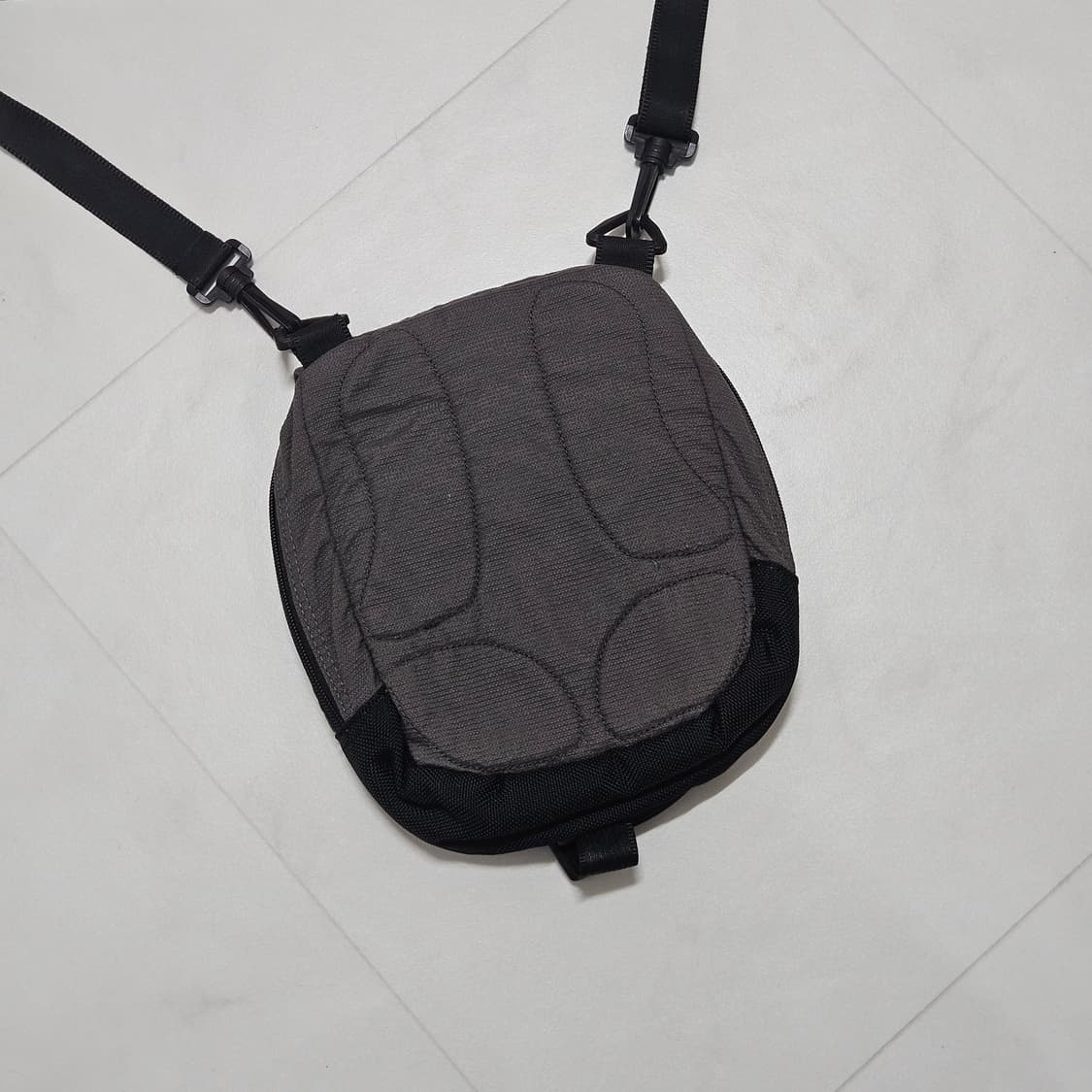 나이키 빈티지 올드스쿨 미니 크로스백 상품이미지3