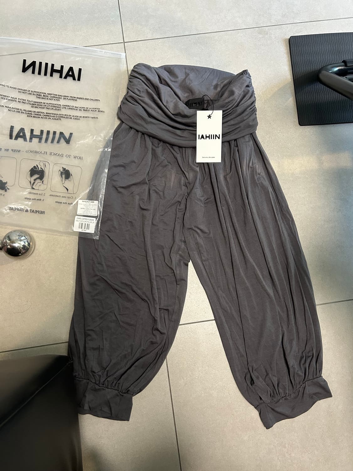 니하이 찰리 카프리팬츠xs 상품이미지1