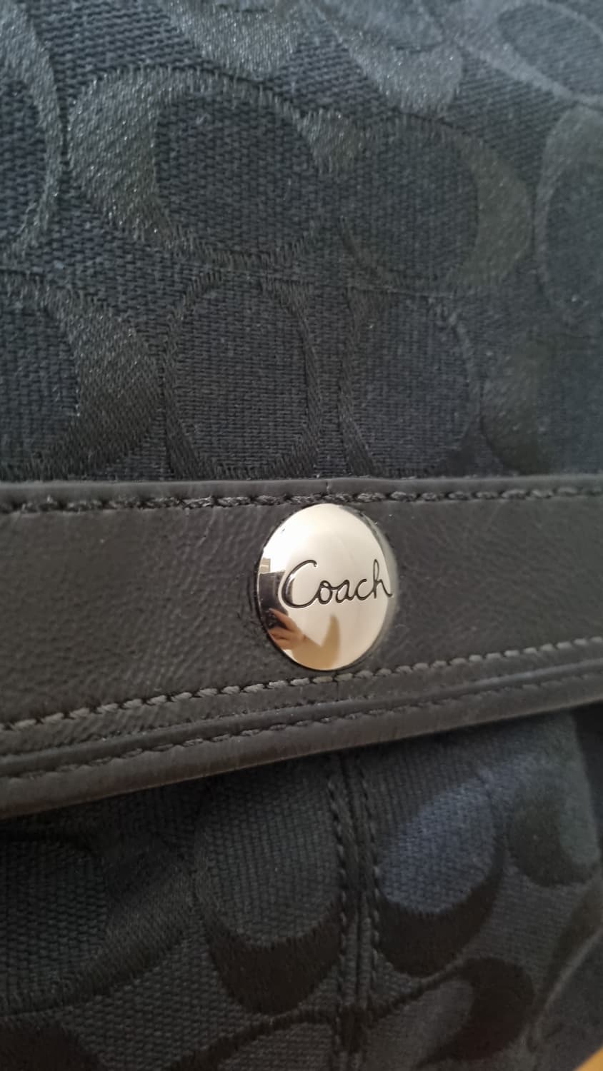 코치(Coach)의 시그니처 블랙 소호 플랩 숄더백 y2k 히메 갸루 상품이미지6