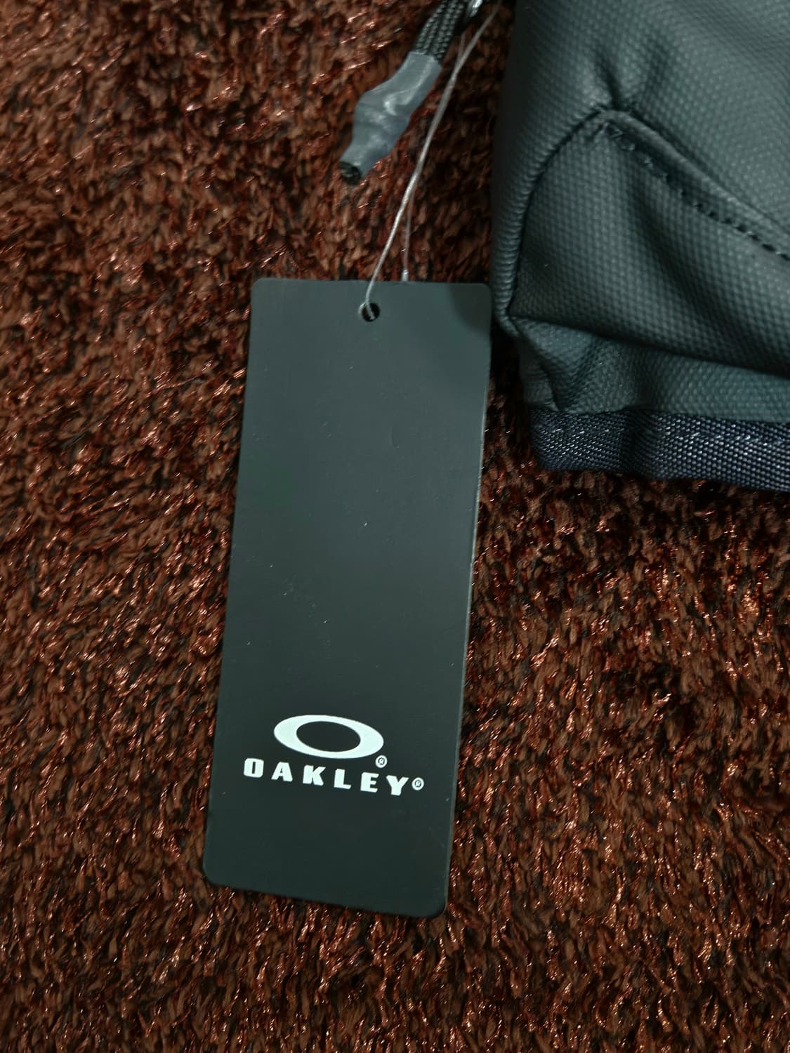 오클리 아이콘 벨트백 블랙 상품이미지6