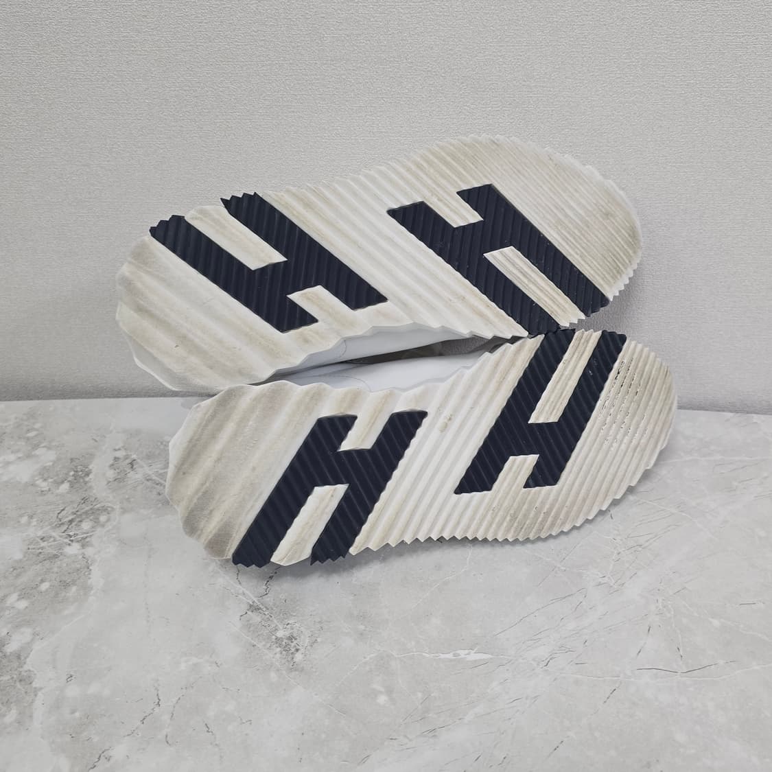 에르메스 바운싱 스니커즈 신발 40사이즈 판매 상품이미지6