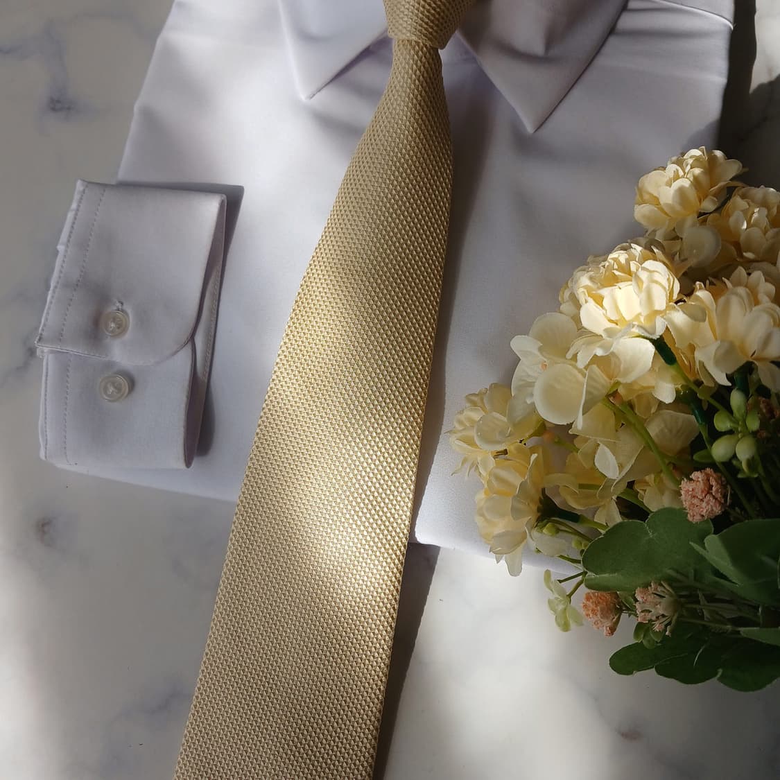 지안프랑코 페레 실크 텍스처 넥타이 8.5cm A+등급 A19684
 상품이미지6